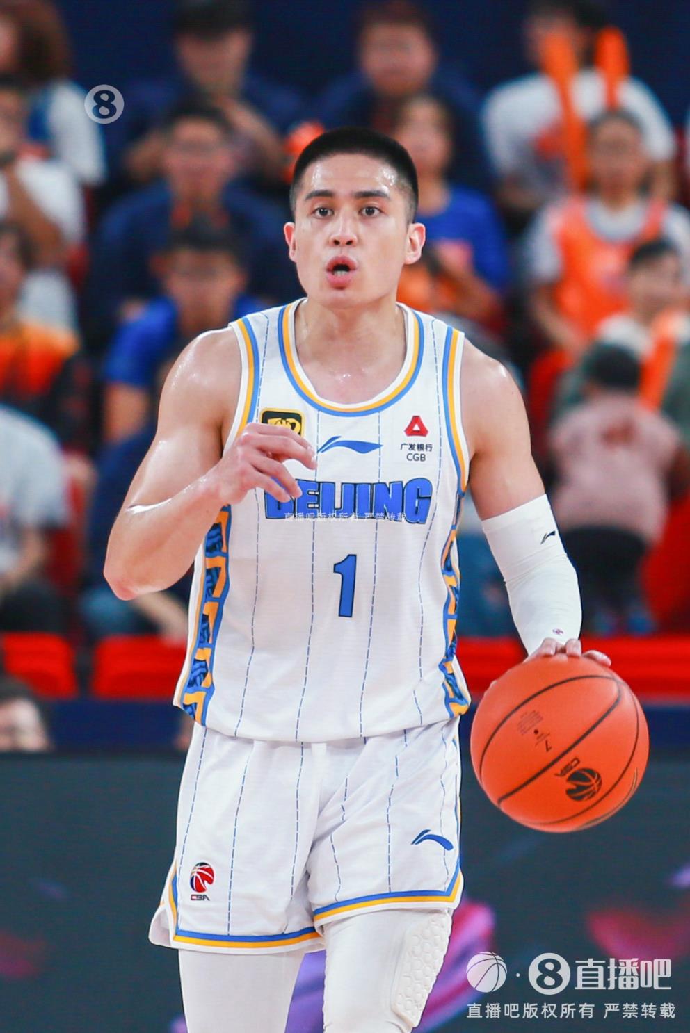 第四節(jié)先生！陳盈駿9中3得11分2板9助&11分全部為第四節(jié)所得！